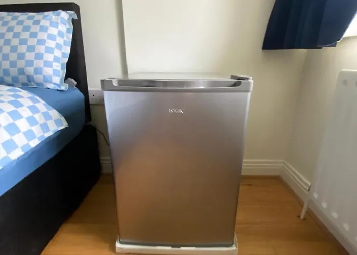 Cozy In Modern - Perfect Location *